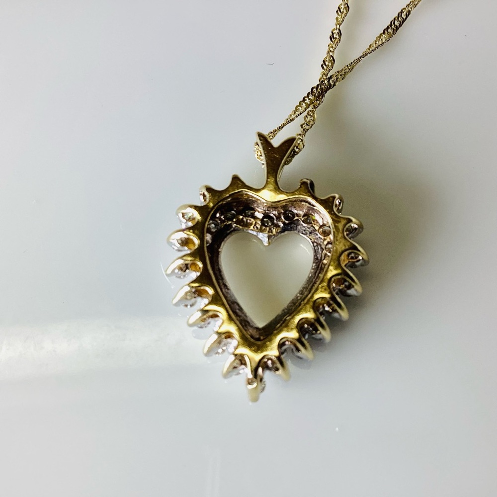 Gold Heart Diamond Pendant - Picture 4 of 11